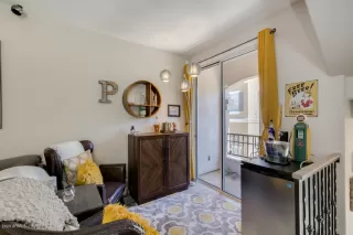 Photo #4: 6106698 Listing 