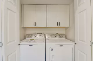 Photo #5: 6106734 Listing