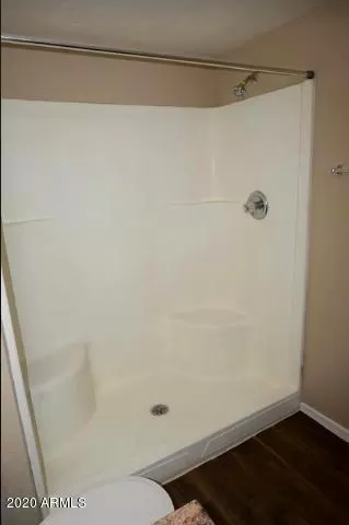 Photo #3: 6106836 Listing