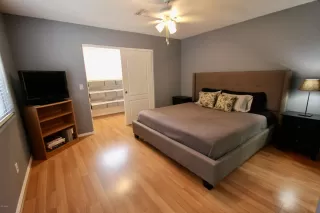 Photo #3: 6106849 Listing