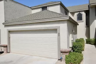 Photo #5: 6106849 Listing