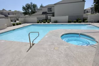 Photo #6: 6106849 Listing