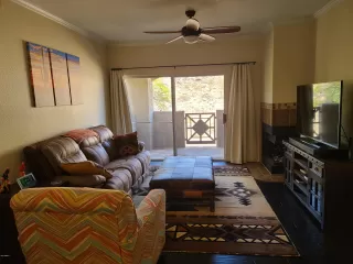 Photo #5: 6106961 Listing