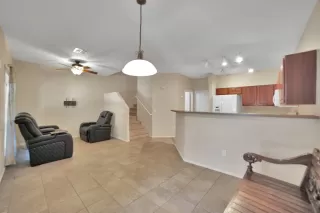 Photo #1: 6107018 Listing