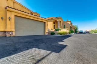 Photo #5: 6107078 Listing
