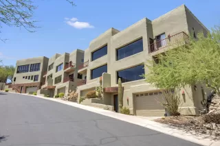 Photo #3: 6107087 Listing 