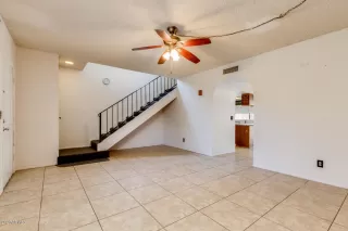 Photo #2: 6107109 Listing 