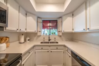 Photo #1: 6107158 Listing