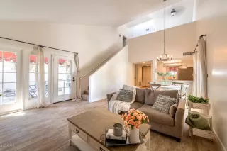 Photo #4: 6107158 Listing