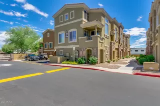 Photo #1: 6107173 Listing 