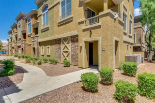 Photo #3: 6107173 Listing 