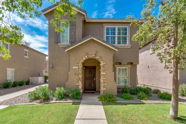 MLS: 6107319 Condo For Sale