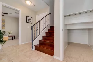 Photo #6: 6107319 Listing