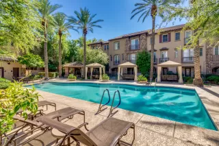 Photo #4: 6107330 Listing