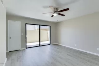 Photo #2: 6107351 Listing 