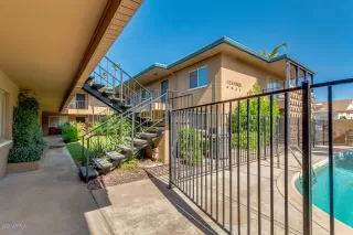 Photo #3: 6107444 Listing