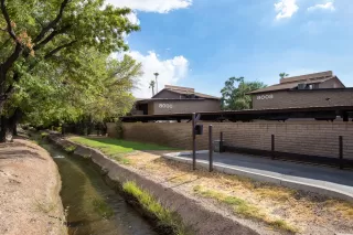 Photo #3: 6107536 Listing 