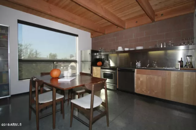 MLS: 6107684 Condo For Sale