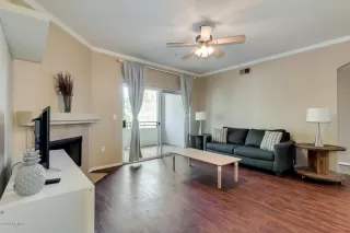 Photo #2: 6107713 Listing