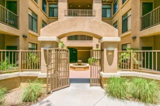 Photo #2: 6107758 Listing 
