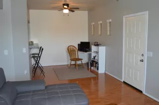 Photo #4: 6107766 Listing