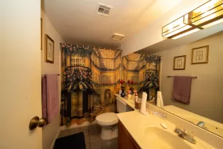 Photo #6: 6107950 Listing