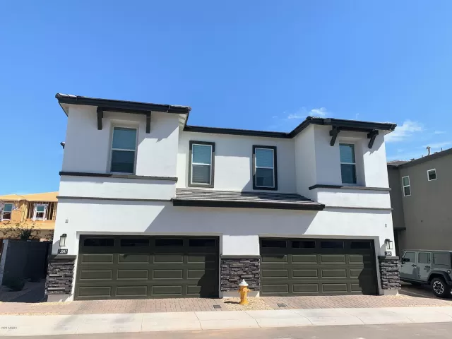 MLS: 6107965 Condo For Sale