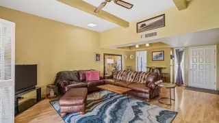 Photo #3: 6108177 Listing 