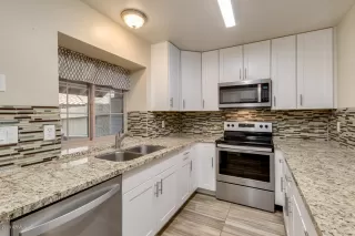 Photo #6: 6108207 Listing 