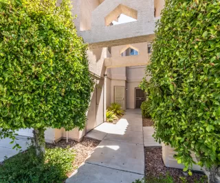 Photo #1: 6108246 Listing