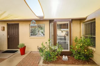 Photo #3: 6108287 Listing