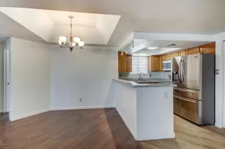 Photo #1: 6108397 Listing