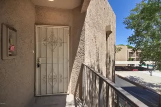 Photo #2: 6108397 Listing