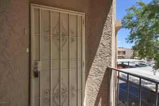 Photo #3: 6108397 Listing