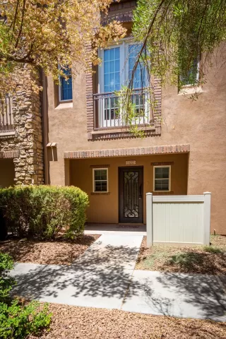 Photo #1: 6108400 Listing