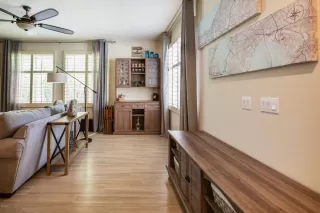 Photo #3: 6108477 Listing