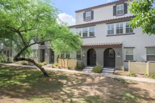 Photo #1: 6108488 Listing 