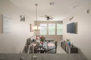 Photo #5: 6108488 Listing 