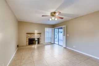 Photo #2: 6108500 Listing 