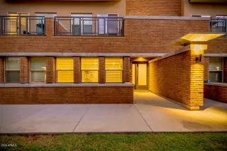 Photo #1: 6108506 Listing 