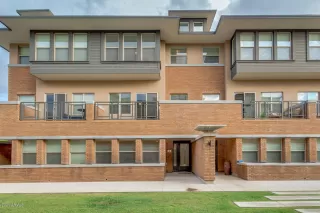 Photo #2: 6108506 Listing 