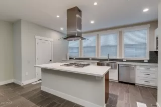 Photo #5: 6108506 Listing 