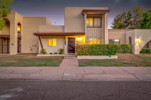 MLS: 6108736 Condo For Sale