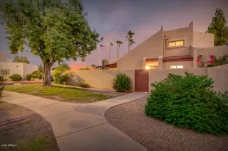 Photo #6: 6108775 Listing