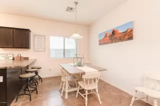 Photo #2: 6108803 Listing