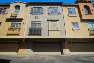 Photo #1: 6108822 Listing