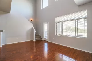 Photo #3: 6108822 Listing