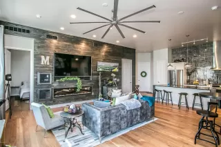 Photo #1: 6108852 Listing 