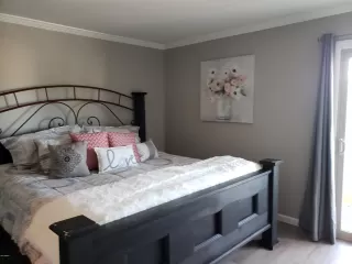 Photo #3: 6109000 Listing