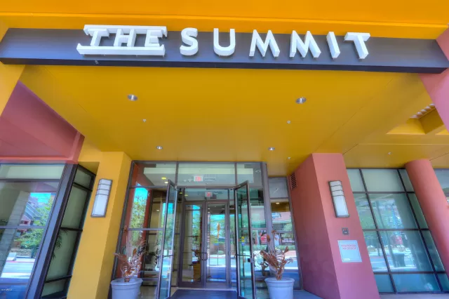 MLS: 6109061 Condo For Sale